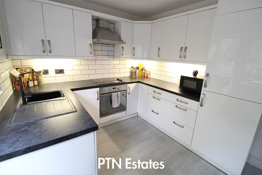 Property photo 2 of 13 Kitchen Diner