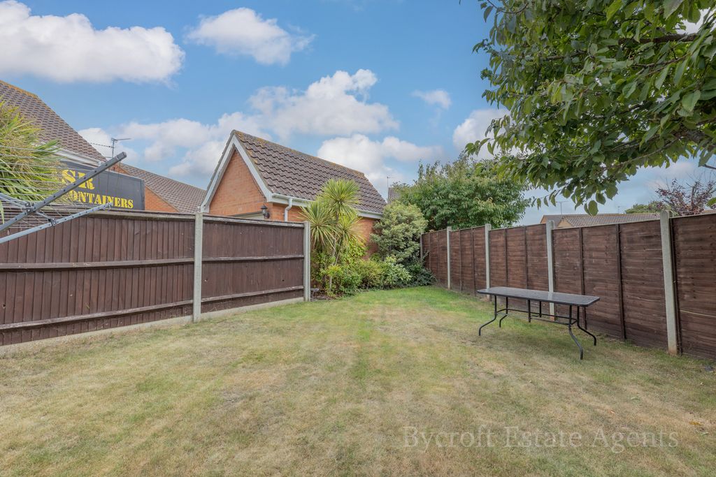 Property photo 2 of 19
