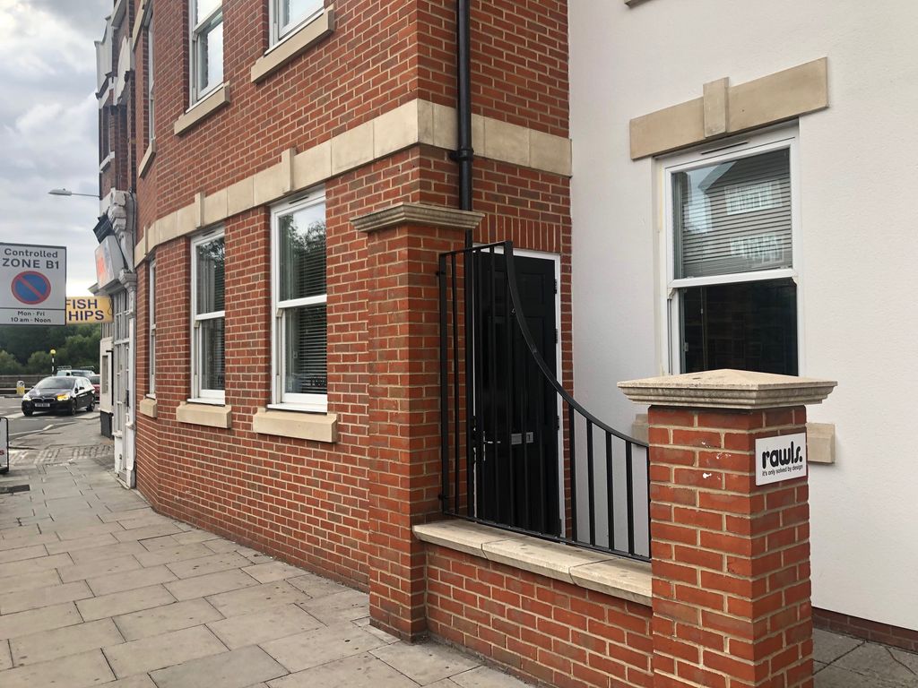 Property photo 2 of 4