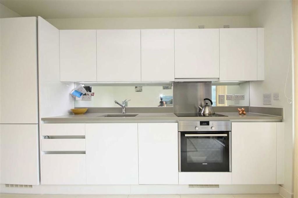 Property photo 3 of 5