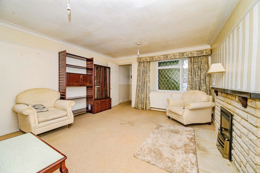 Property photo 3 of 15