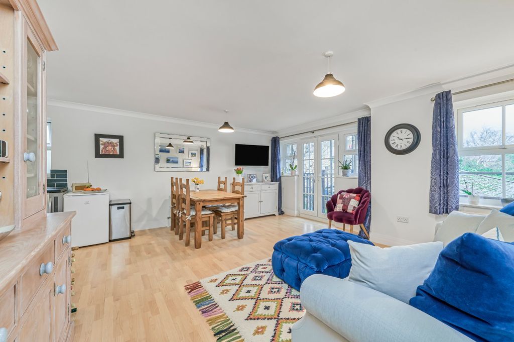 Property photo 1 of 14 Picture No. 09