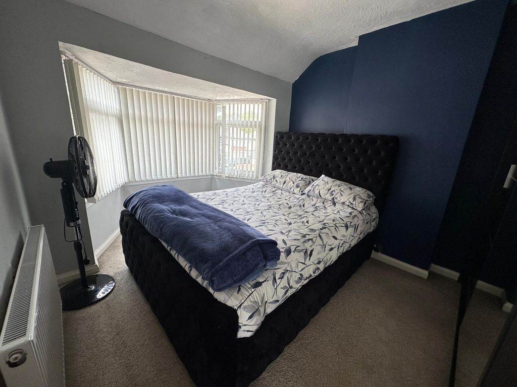Property photo 3 of 23