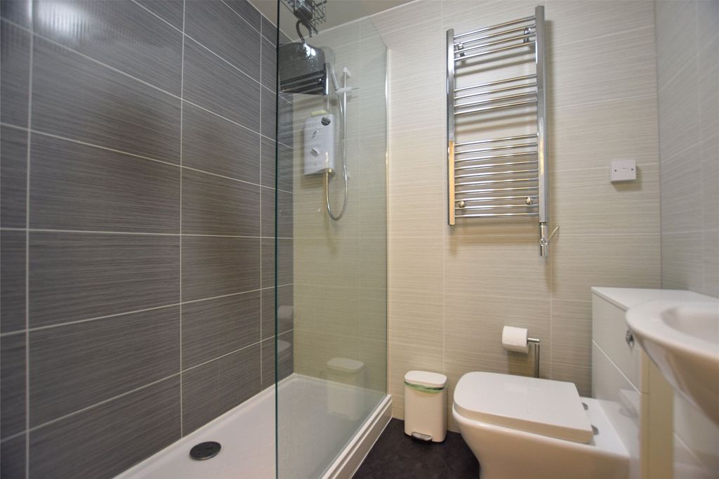 Property photo 3 of 8 Shower Room