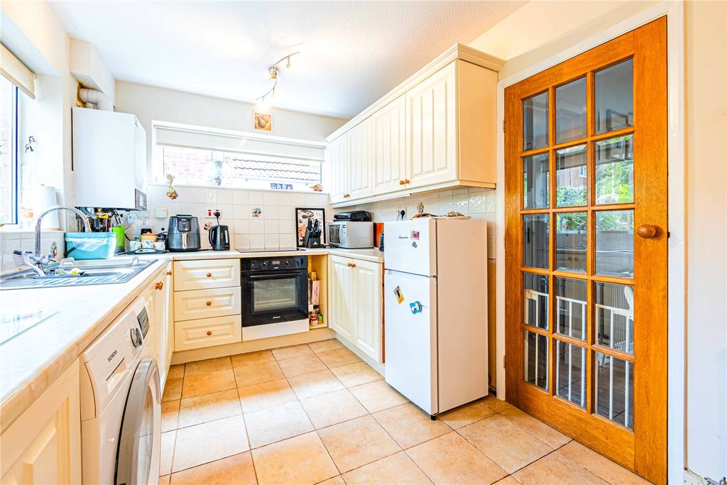 Property photo 3 of 21 Picture No. 21