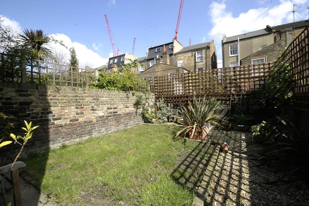 Property photo 3 of 7 Picture No. 07