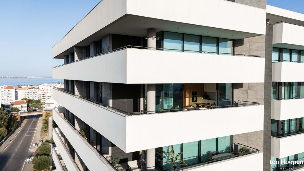 Property photo 1 of 30