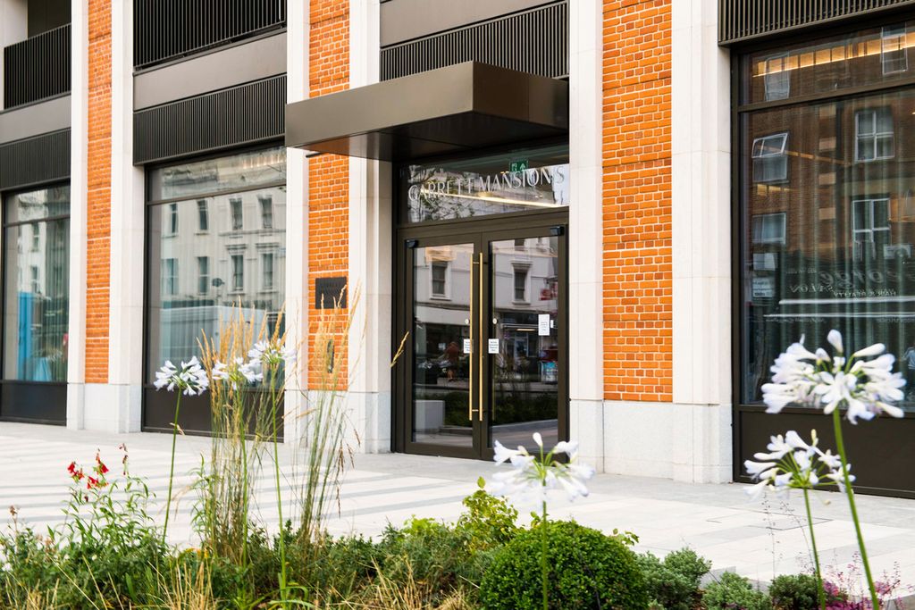 Property photo 1 of 35