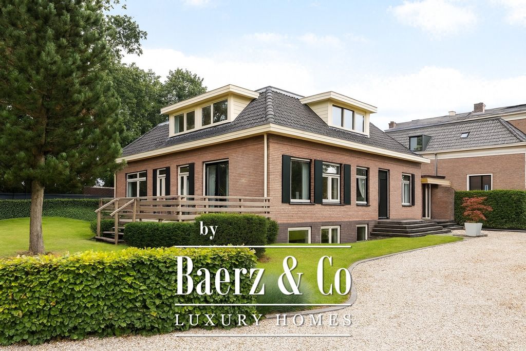 Property photo 1 of 44