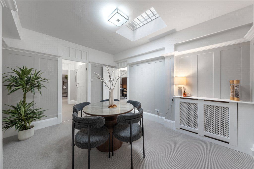 Property photo 3 of 24 Picture No. 21