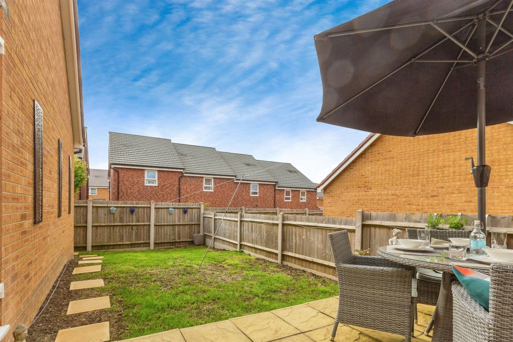 Property photo 2 of 14