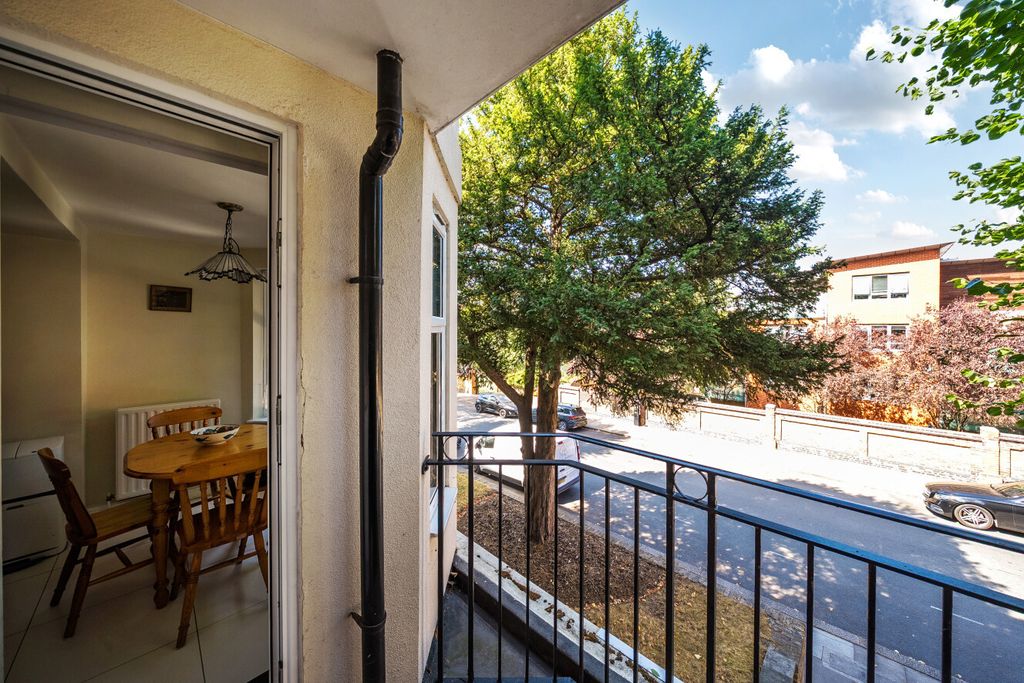 Property photo 3 of 12 1503712-13-6A7Dcb...