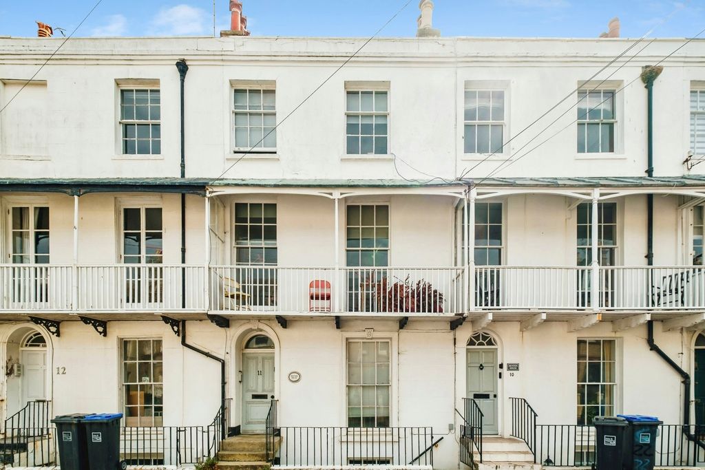 Property photo 1 of 19 Pbox-Img.Jpg