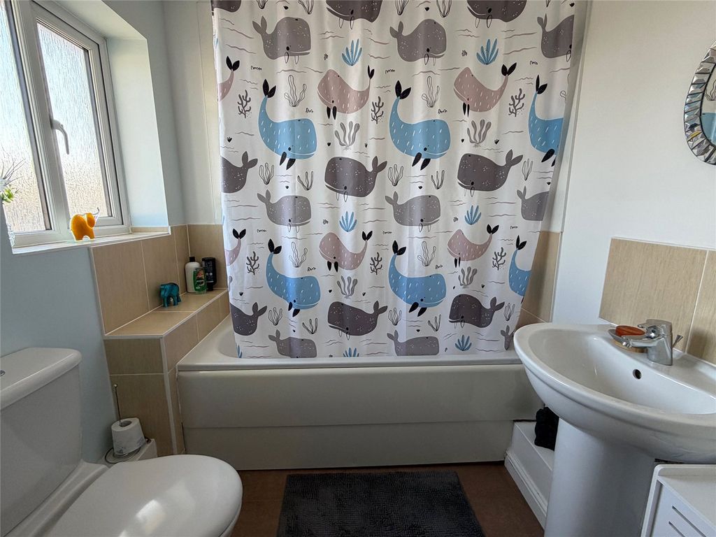 Additional image 8 of 1 bed flat for saleSunningdale Drive, Hubberston, Milford Haven SA73