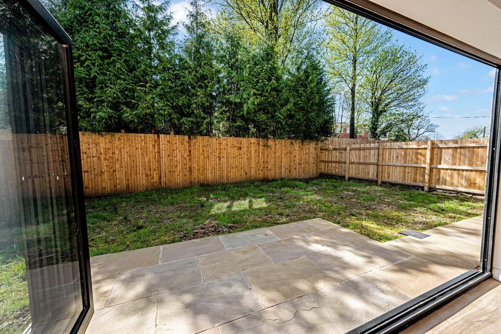 Additional image 35 of 5 bed detached house for sale7 Victoria Gardens, Waterside, Darwen BB3