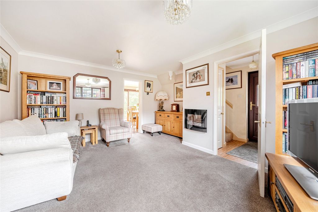 Property photo 3 of 12 Picture No. 04