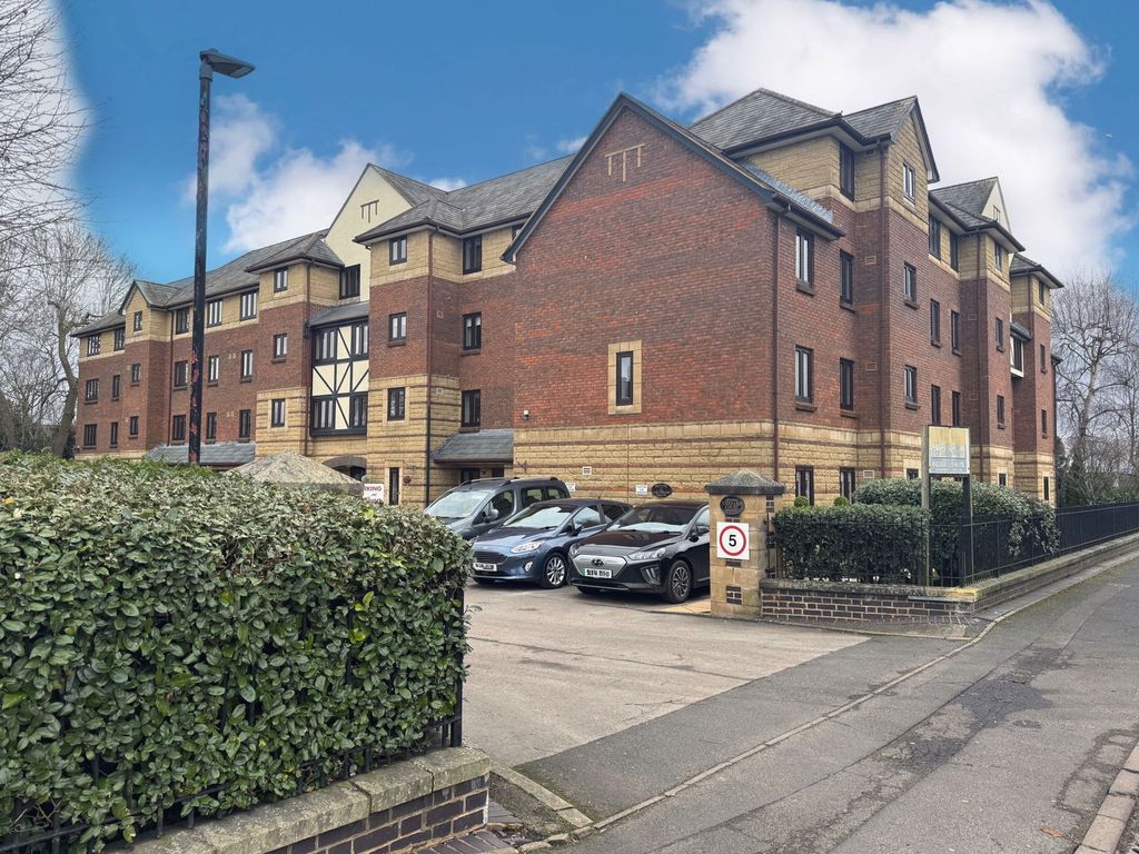 Property photo 1 of 11