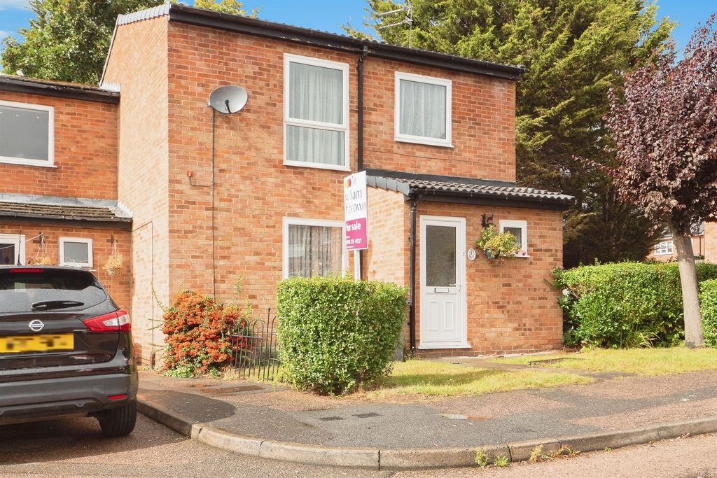 Property photo 2 of 17