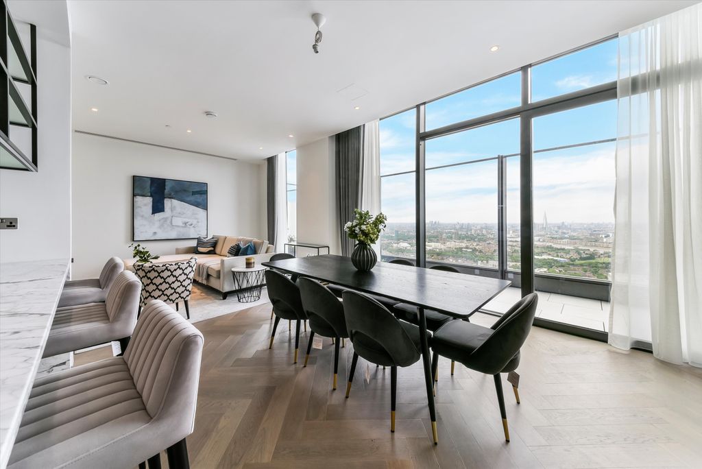 Property photo 3 of 25 Image