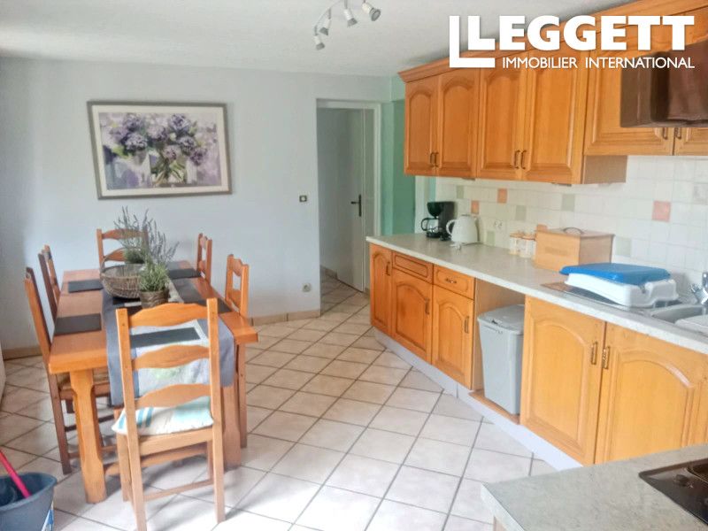 Property photo 3 of 10