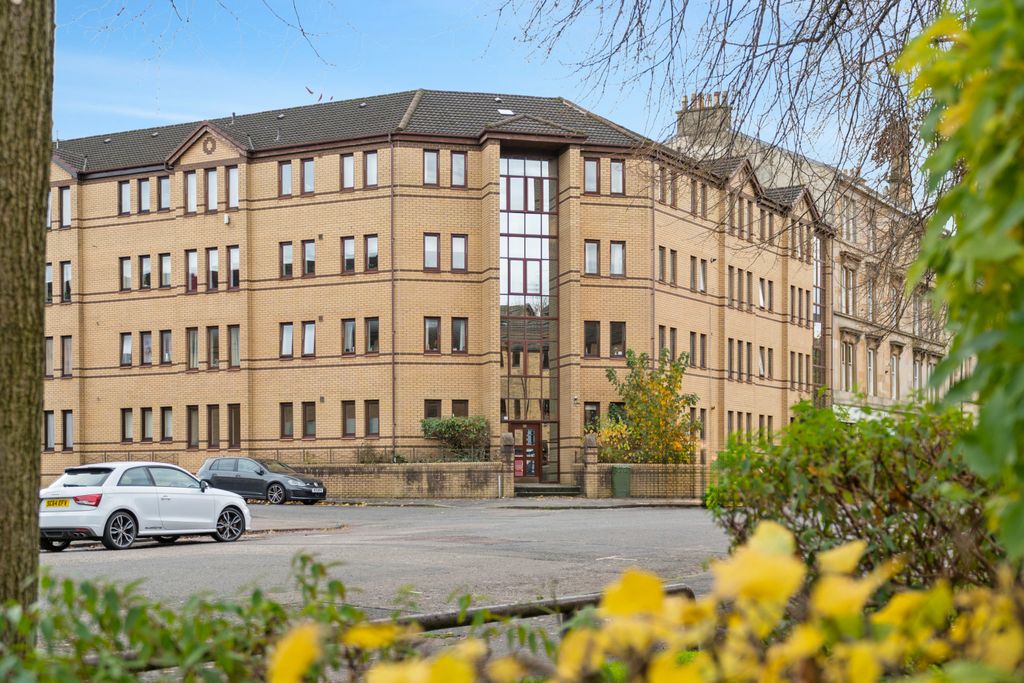 Property photo 1 of 17 1