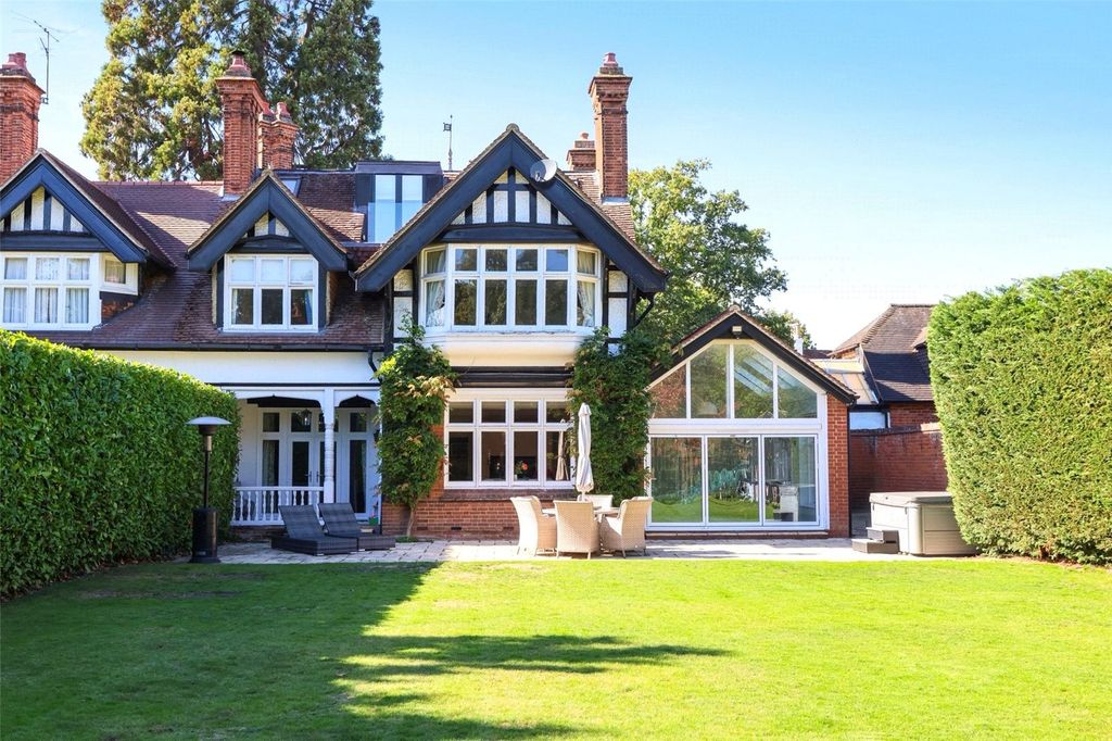 Property photo 1 of 17 Picture No. 01