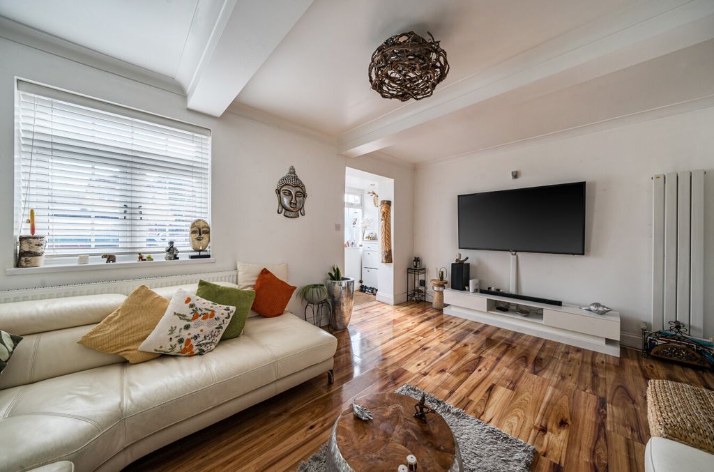 Property photo 3 of 20 1434231-2-69Cbf3d...