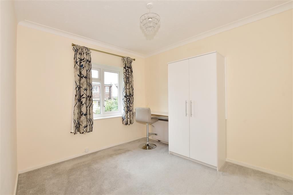 Property photo 2 of 8 Bedroom 1