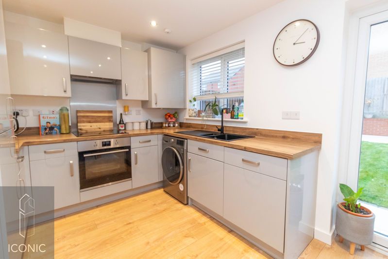 Property photo 3 of 15 Photo 13