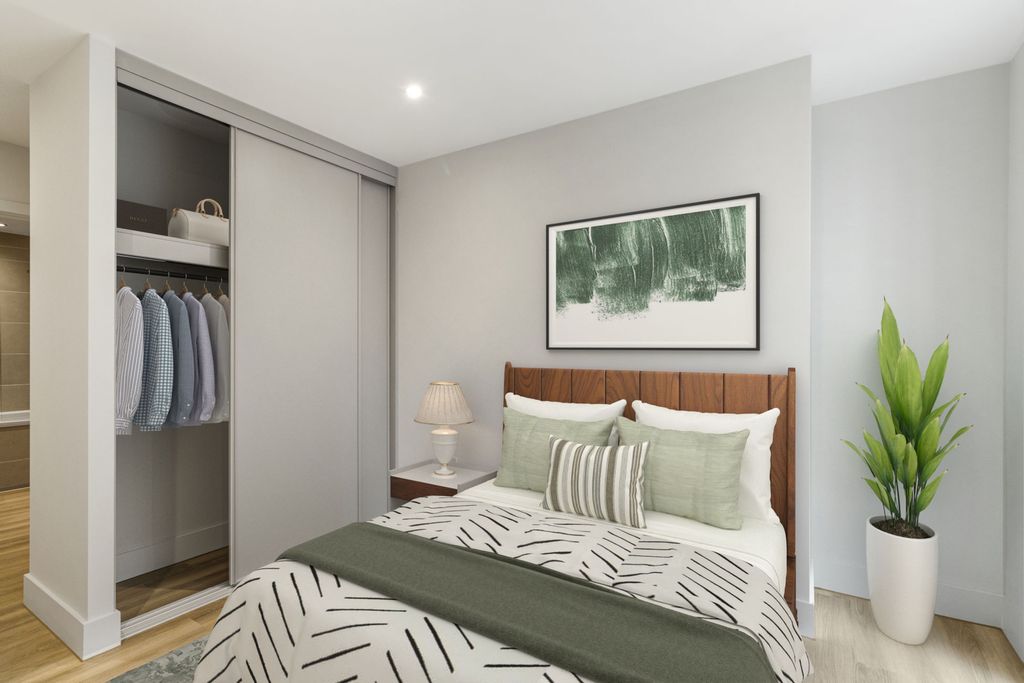 Property photo 3 of 11