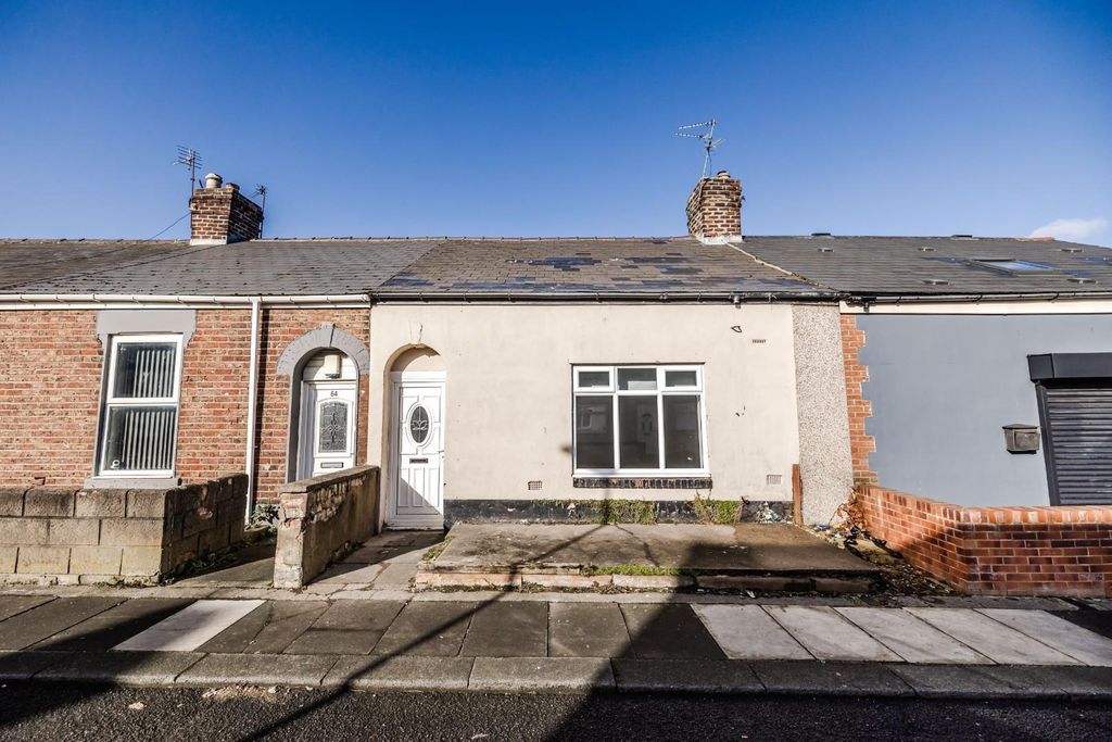 Property photo 1 of 14 2 Bedroom Bungalow To Rent, Tower Street West, Sunderland Sr2