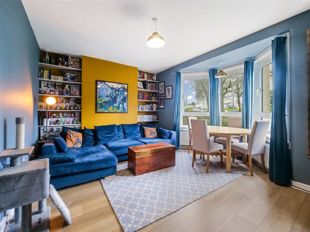 Property photo 2 of 14 Picture No. 05