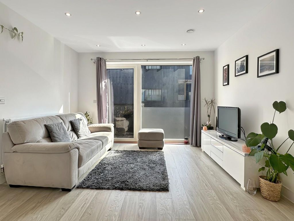 Property photo 3 of 15 121Fc47849E864F4743c2689F931500F9A815c77.Jpg