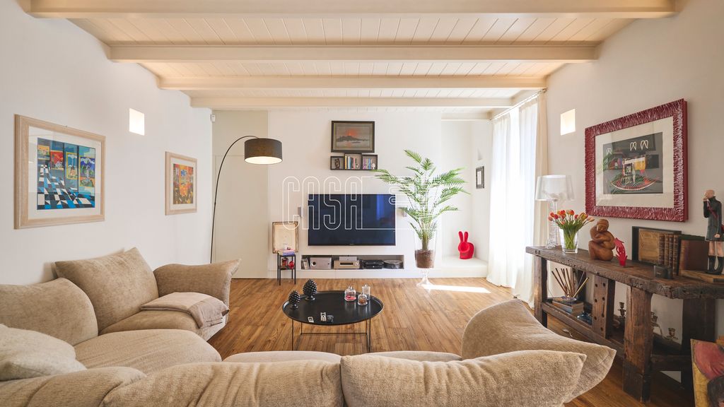 Property photo 1 of 47