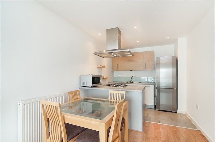 Property photo 3 of 6 2