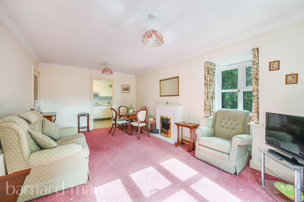 Property photo 2 of 10