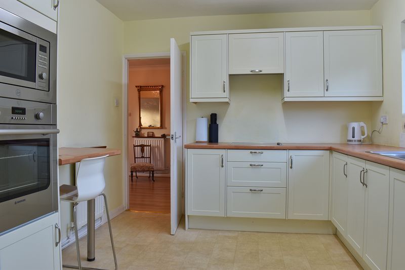 Property photo 2 of 11 Photo 10