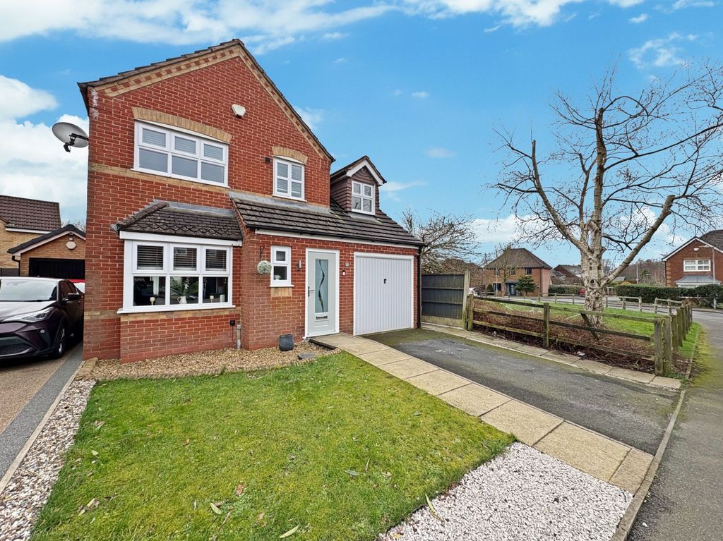 Property photo 1 of 19 External