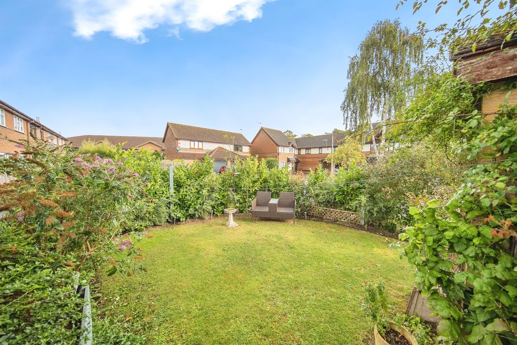 Property photo 2 of 12