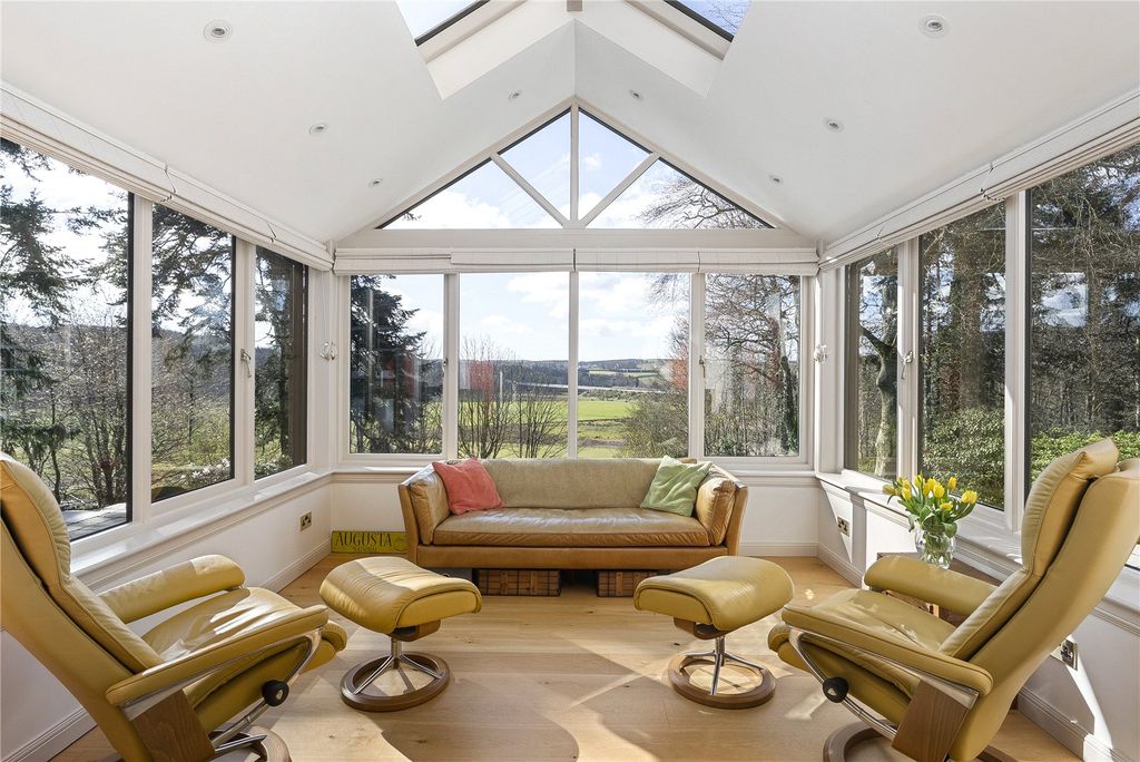 Property photo 1 of 20 Woodburn House