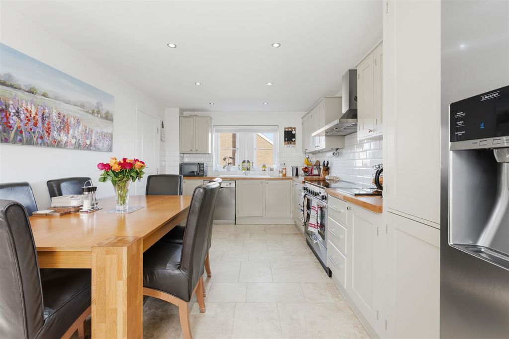 Property photo 3 of 30 Home_15.Jpg