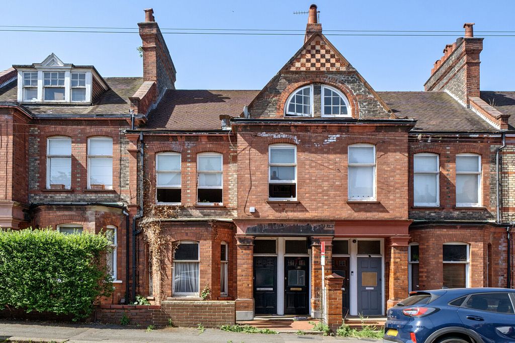 Property photo 2 of 8 1466724-2-6A183A2...