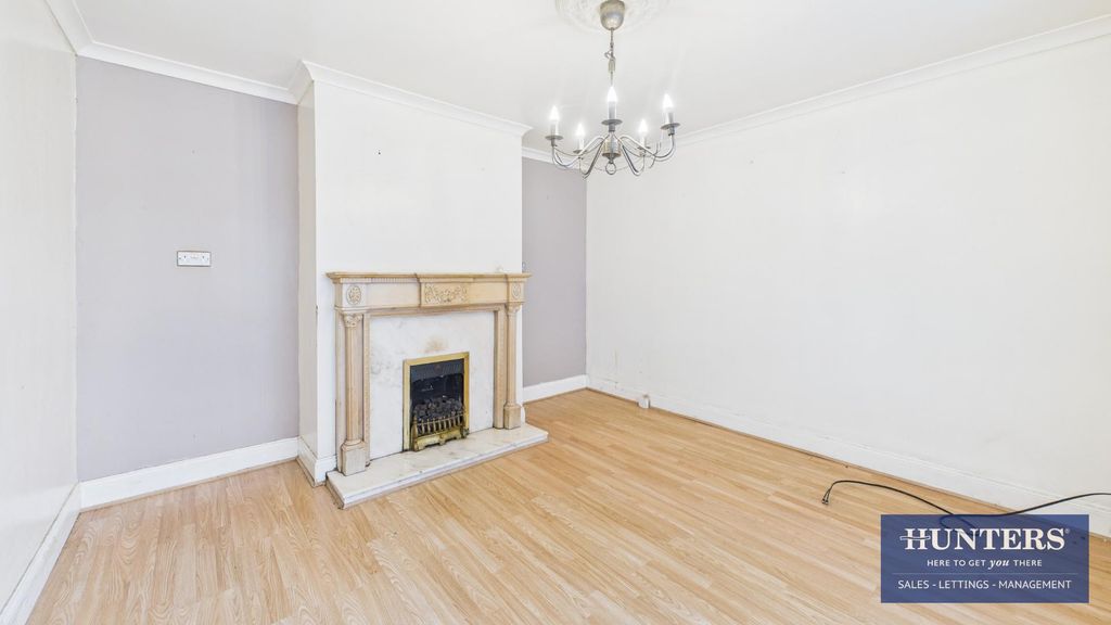 Property photo 2 of 17 Living Room