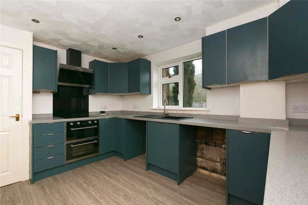 Property photo 3 of 10 Picture No. 05