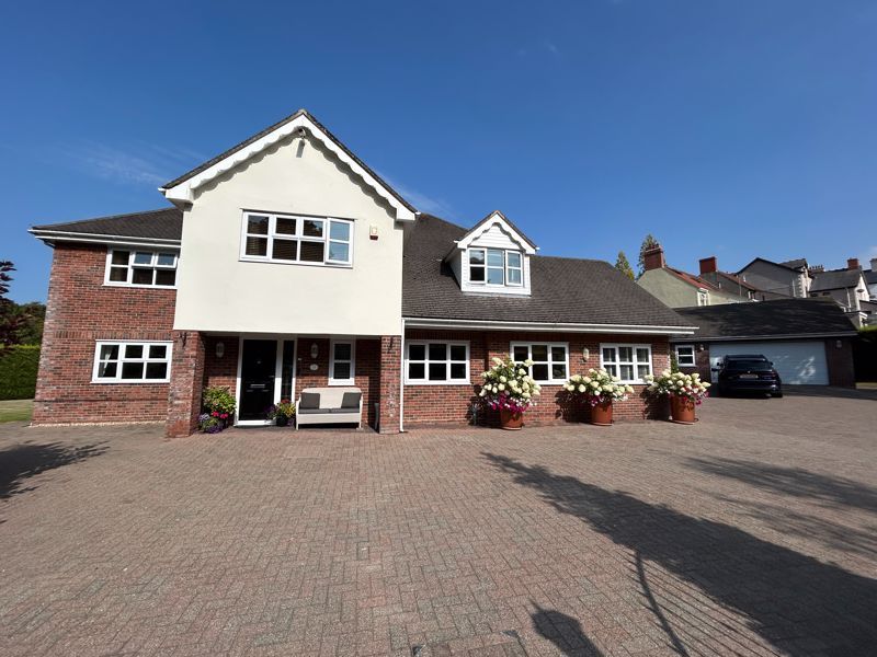 Property photo 1 of 73 Photo 74