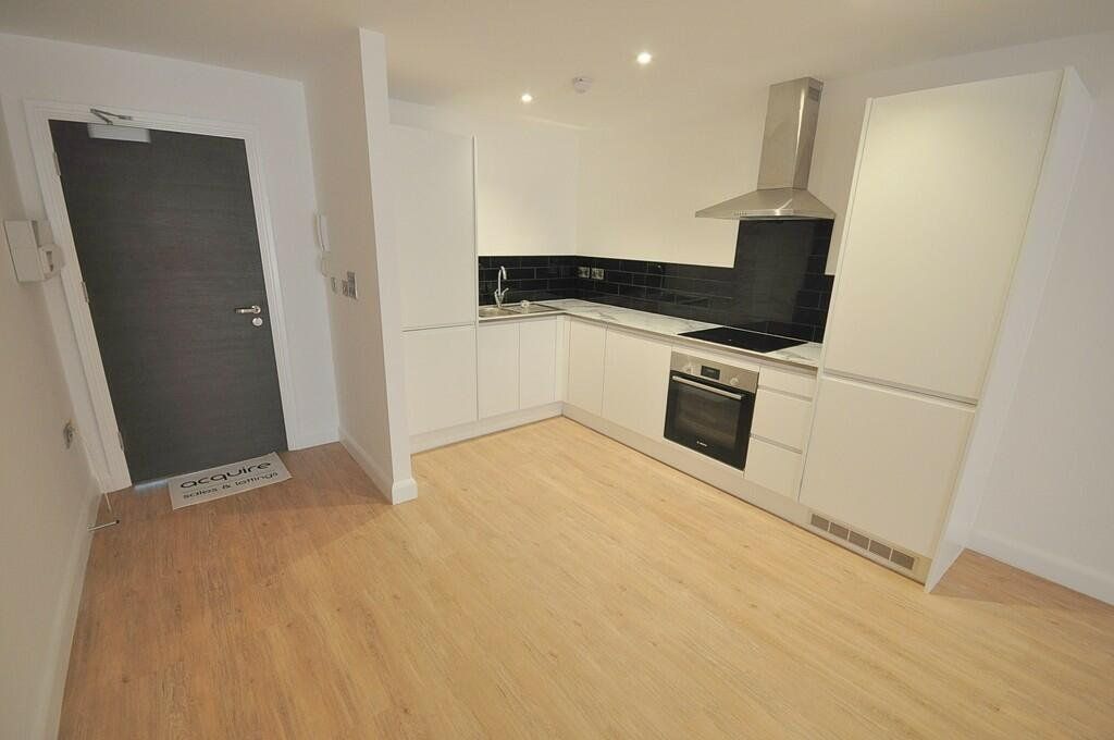 Property photo 3 of 12 Picture No. 06