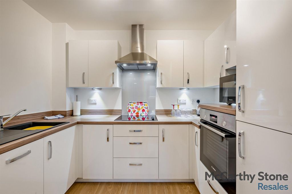 Additional image 6 of 2 bed flat for saleFoundry Place, Off The Gosford Road, Beccles NR34