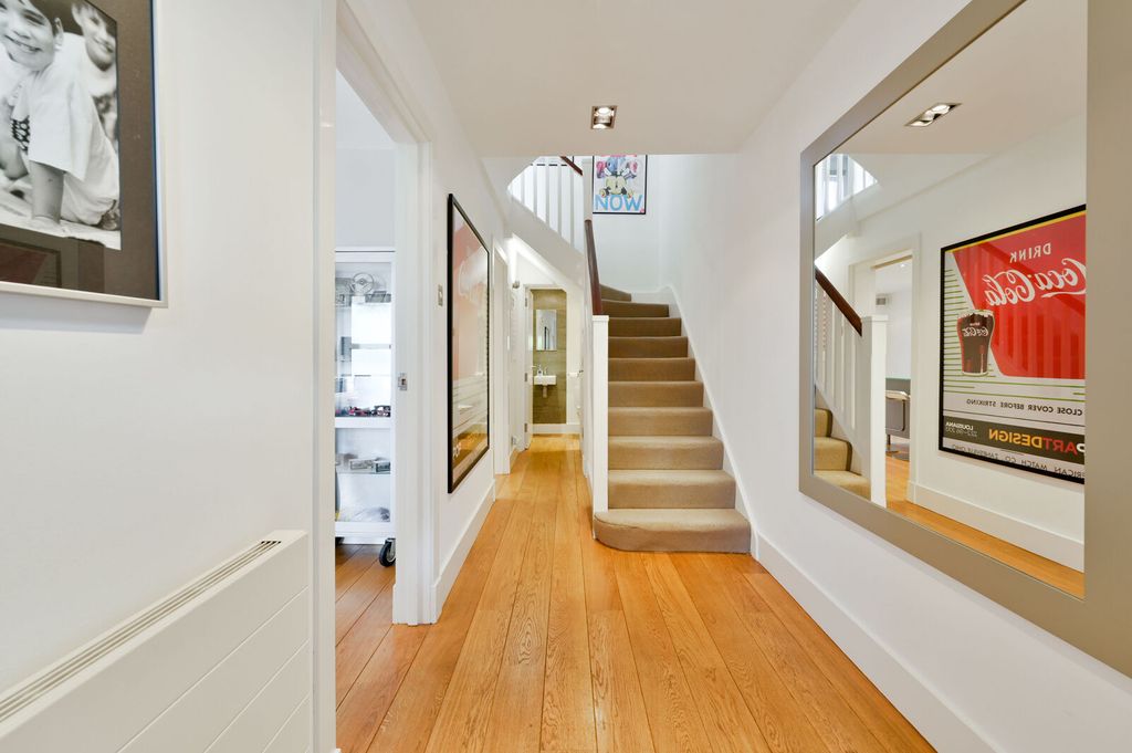 Property photo 1 of 28