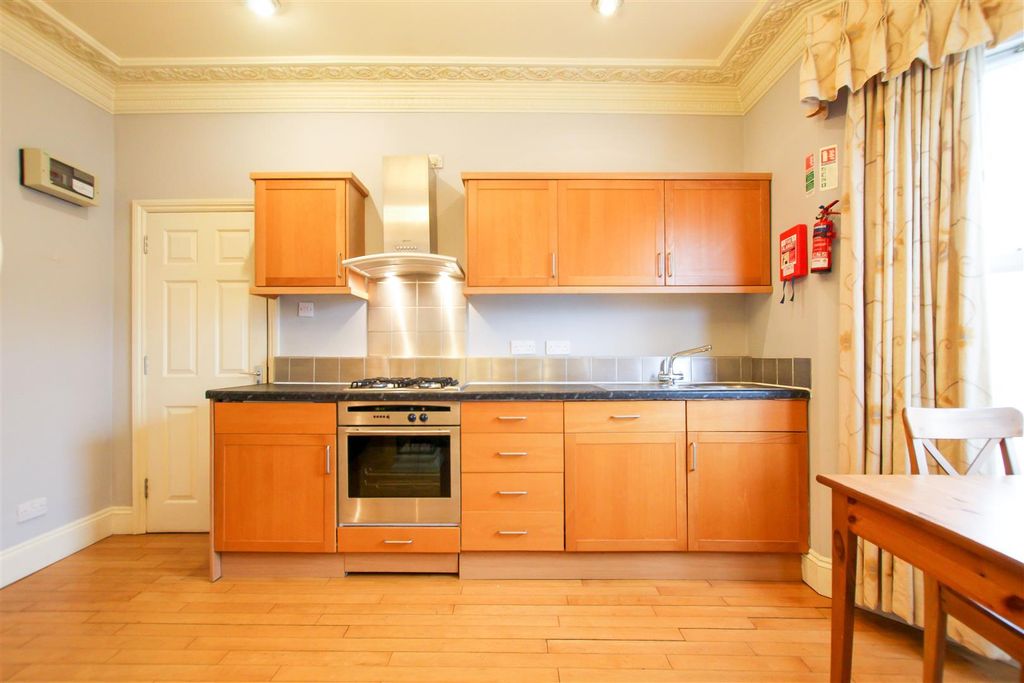 Property photo 3 of 8 Img_9363.Jpg