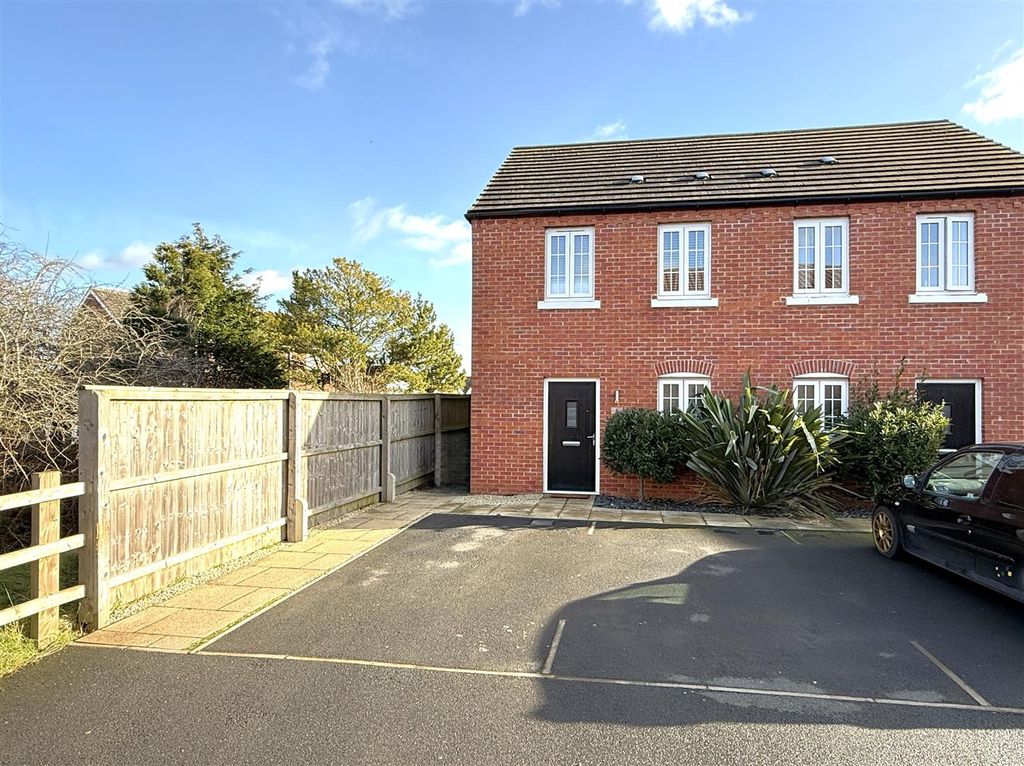 Property photo 1 of 16 Img_0830.Jpg